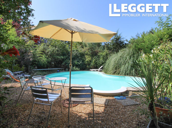 Image No.2-4 Bed House for sale