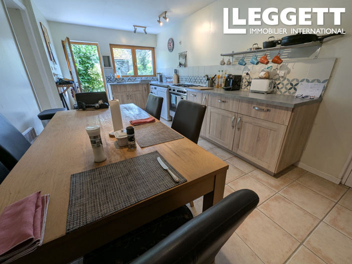 Image No.5-4 Bed House for sale