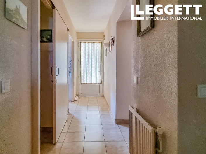 Image No.3-5 Bed House for sale