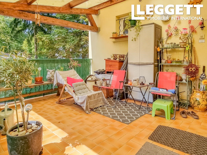 Image No.7-5 Bed House for sale