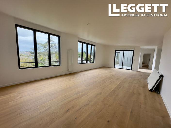 Image No.4-4 Bed Apartment for sale