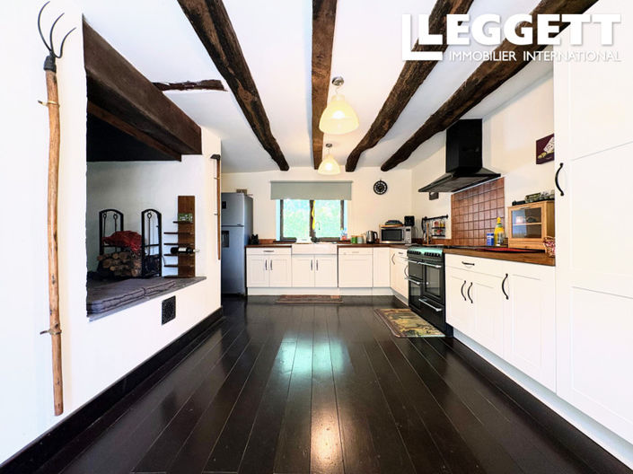 Image No.4-5 Bed House for sale