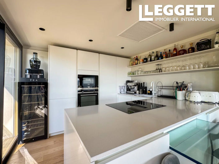 Image No.7-4 Bed Apartment for sale