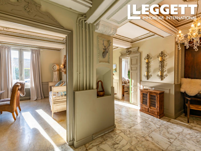 Image No.5-7 Bed House for sale