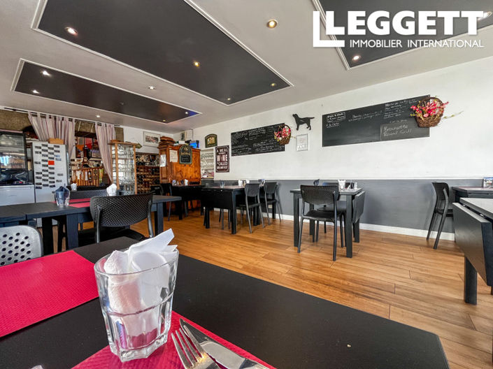 Image No.2-4 Bed Commercial for sale