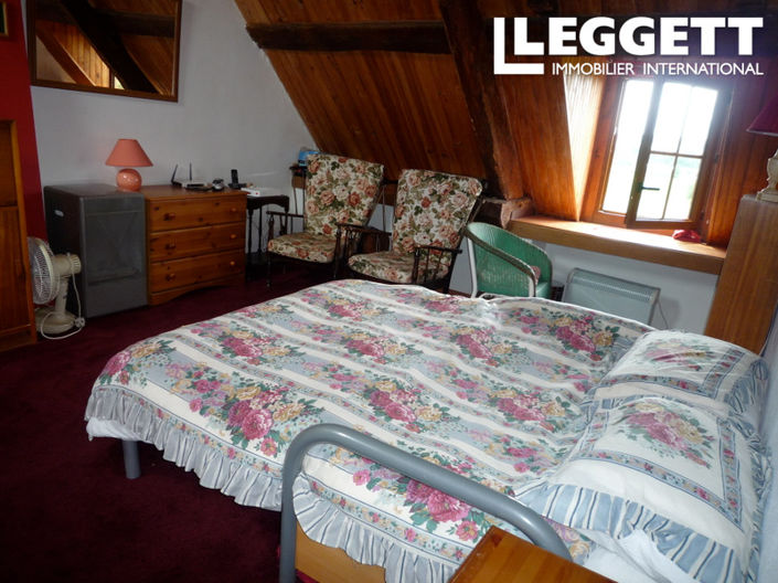 Image No.9-3 Bed House for sale