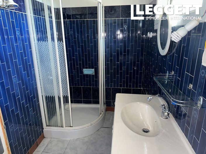 Image No.5-1 Bed House for sale