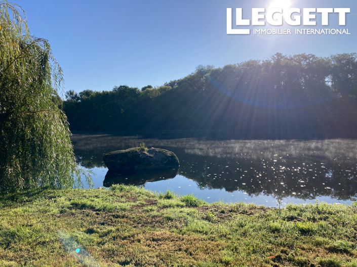 Image No.5-5 Bed House for sale