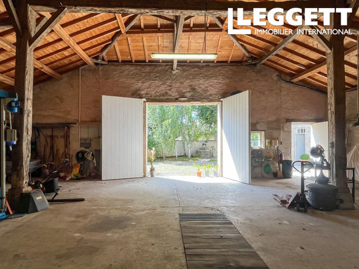 Image No.10-7 Bed House for sale