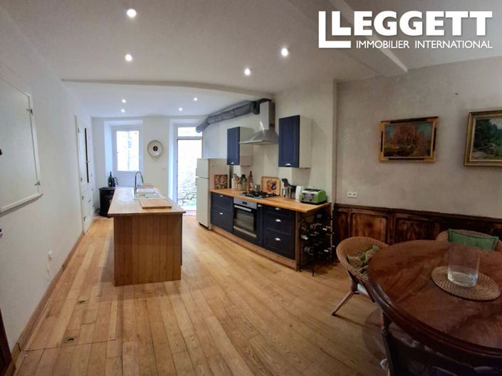 Image No.2-4 Bed House for sale