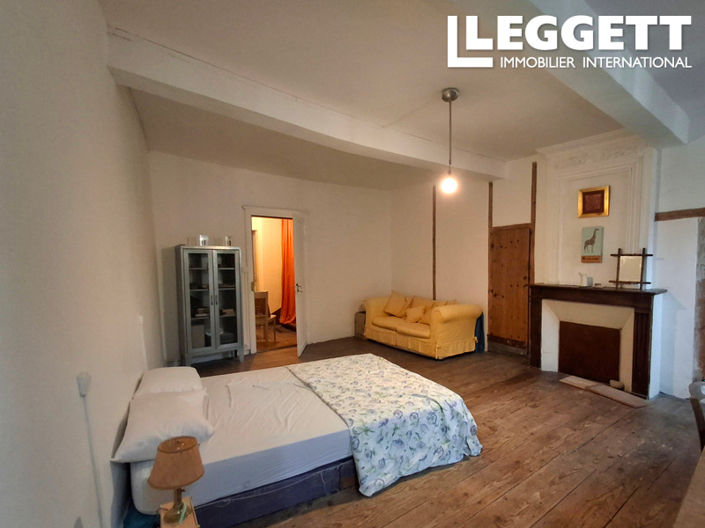 Image No.6-4 Bed House for sale