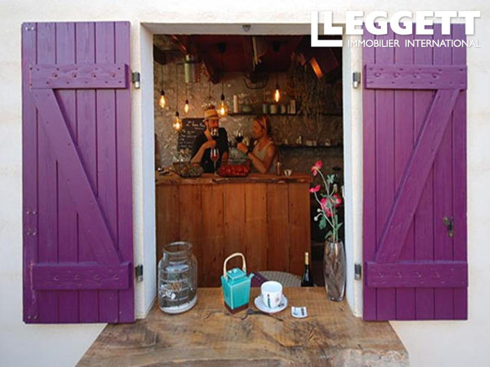 Image No.9-15 Bed House for sale