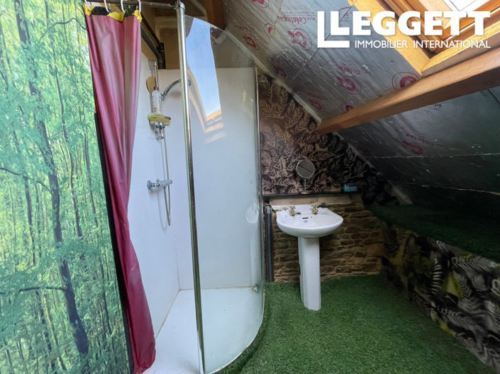 Image No.10-2 Bed House for sale