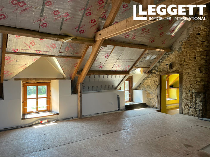 Image No.4-2 Bed House for sale