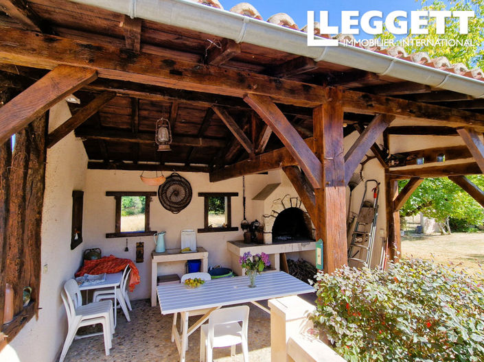 Image No.9-3 Bed House for sale