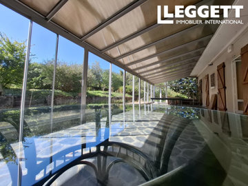 ahr0chm6ly9jzg4uagvzdglhlmltbw8vaw1hz2uvvevom