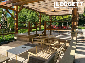 ahr0chm6ly9jzg4uagvzdglhlmltbw8vaw1hz2uvvevom