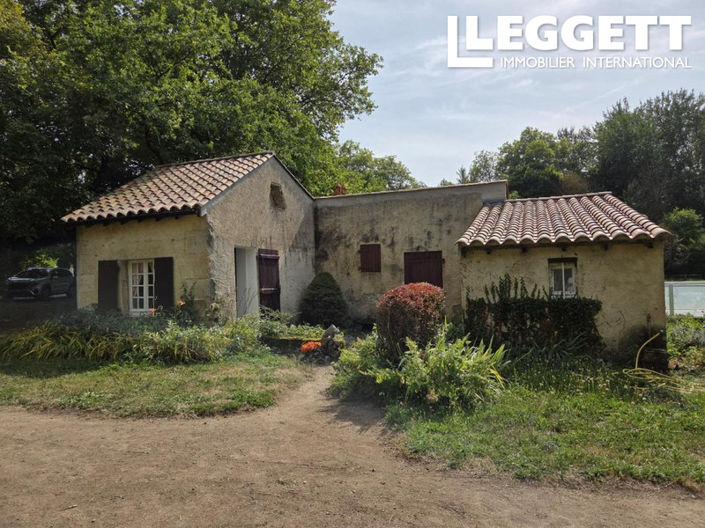 Image No.7-6 Bed House for sale