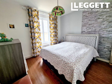 ahr0chm6ly9jzg4uagvzdglhlmltbw8vaw1hz2uvvevom