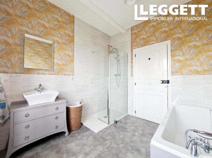 Image No.5-4 Bed House for sale