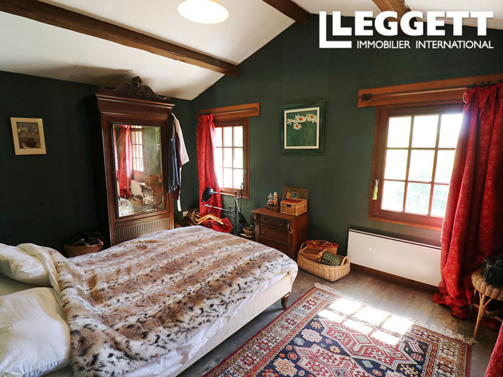 Image No.7-3 Bed House for sale