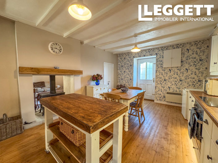 Image No.7-2 Bed House for sale