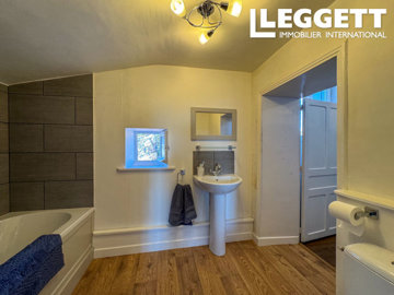 ahr0chm6ly9jzg4uagvzdglhlmltbw8vaw1hz2uvvevom