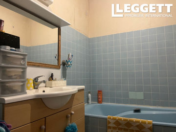 ahr0chm6ly9jzg4uagvzdglhlmltbw8vaw1hz2uvvevom