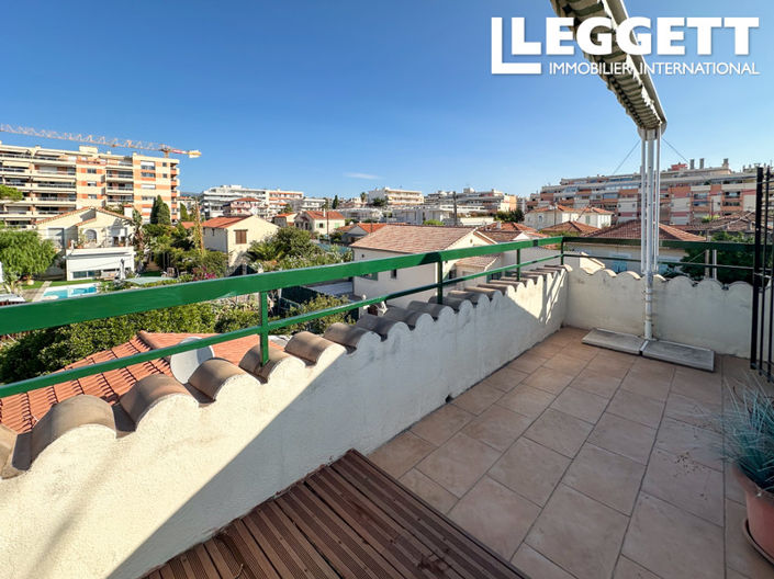 Image No.3-3 Bed House for sale