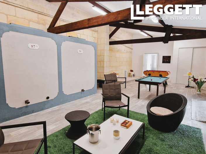 Image No.7-6 Bed House for sale