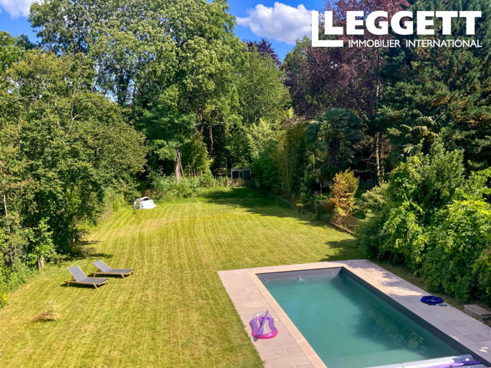 Image No.10-5 Bed House for sale