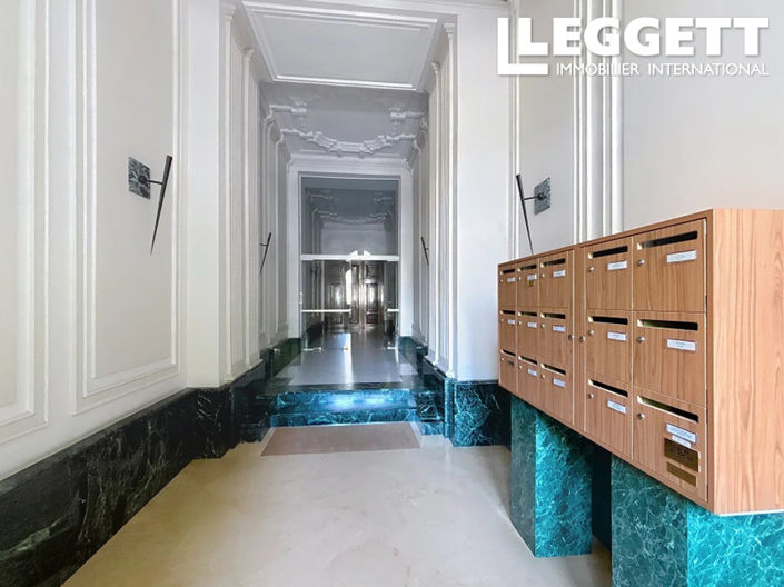 Image No.9-3 Bed Apartment for sale