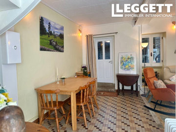 ahr0chm6ly9jzg4uagvzdglhlmltbw8vaw1hz2uvvevom