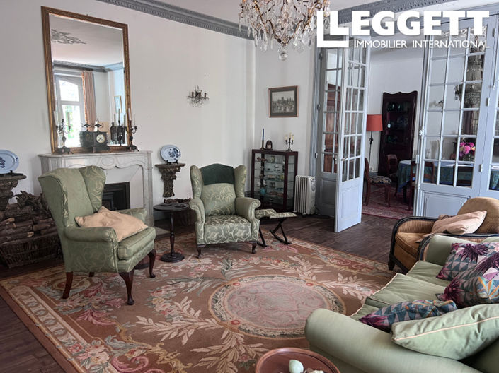 Image No.5-6 Bed House for sale