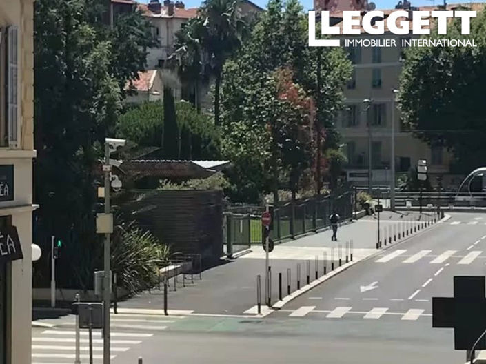 Image No.8-Appartement de 2 chambres à vendre à Nice