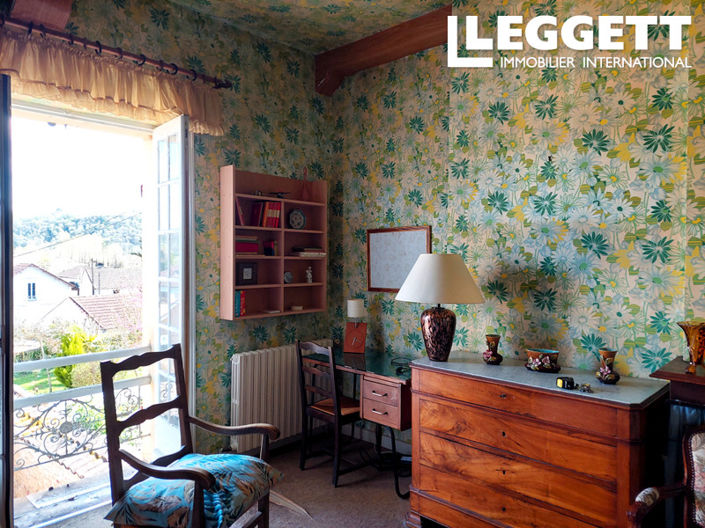 Image No.7-2 Bed House for sale