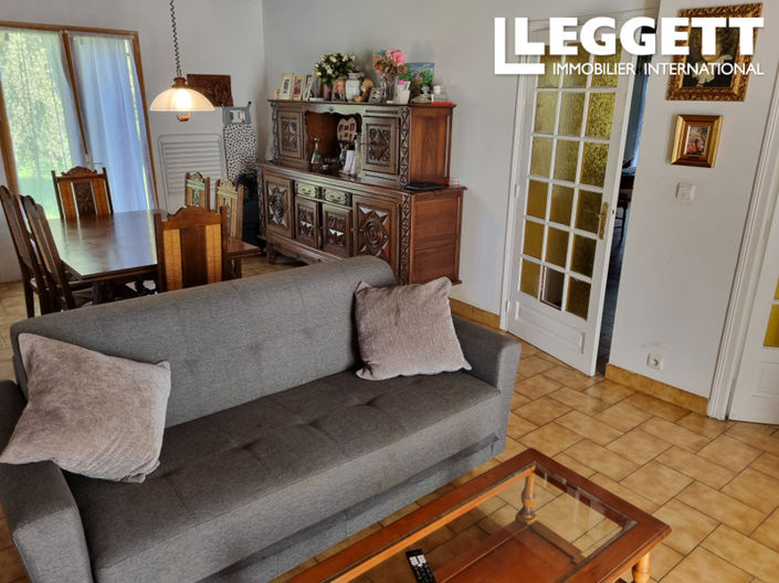 Image No.4-4 Bed House for sale