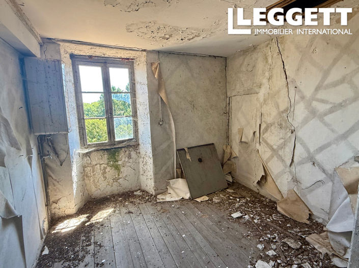 Image No.7-4 Bed House for sale