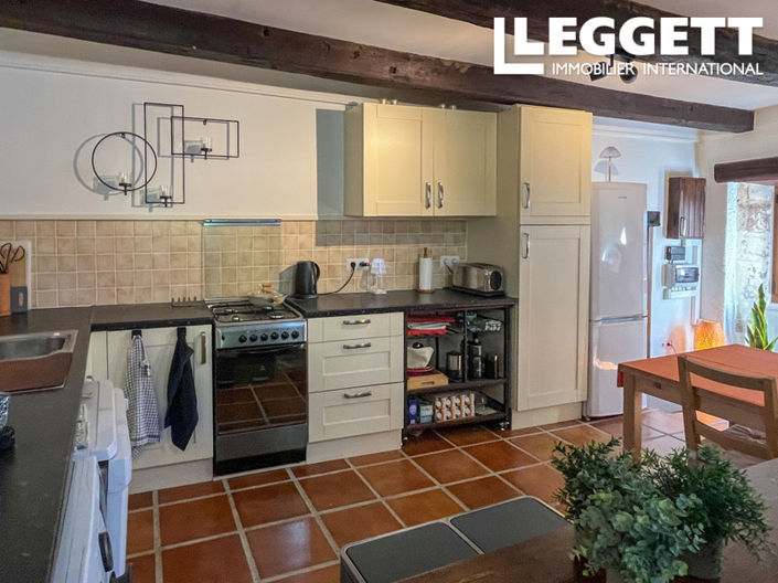 Image No.5-2 Bed House for sale