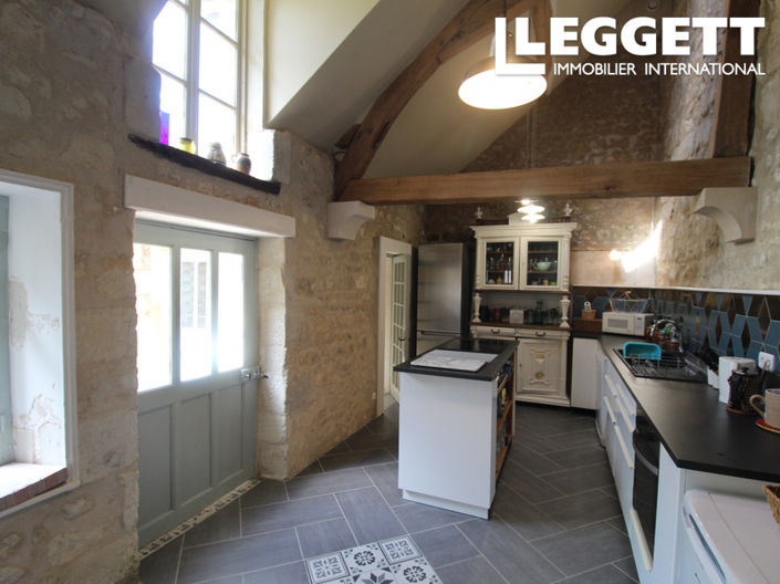 Image No.5-3 Bed House for sale