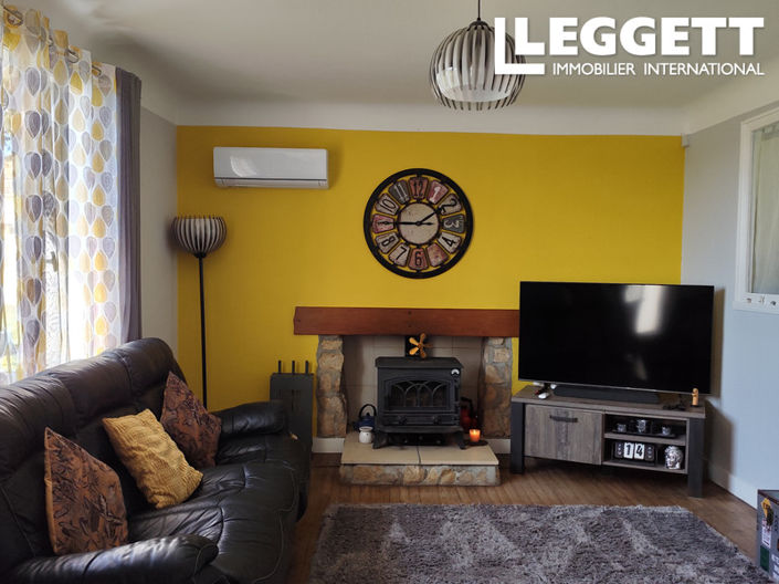 Image No.3-2 Bed House for sale