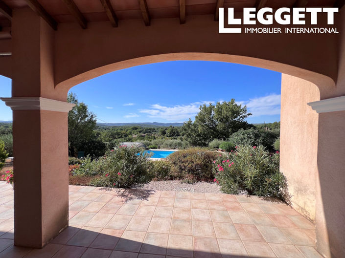 Image No.2-4 Bed House for sale