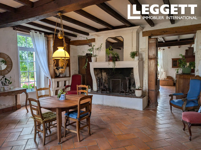 Image No.6-5 Bed House for sale