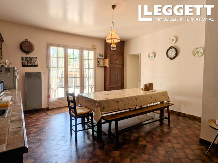 Image No.7-5 Bed House for sale