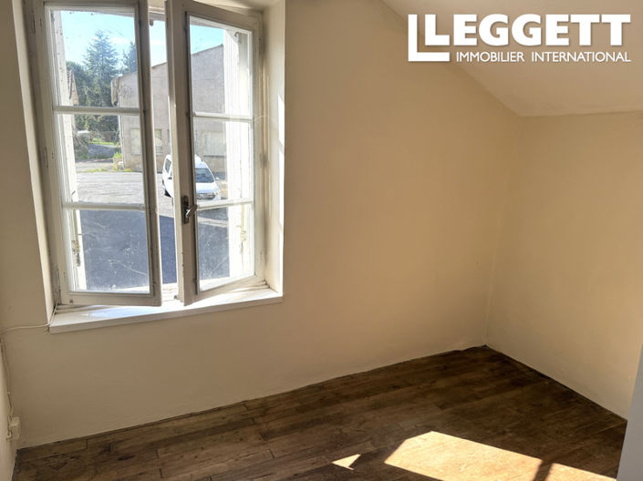 Image No.5-3 Bed House for sale