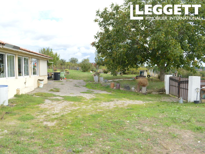 Image No.5-5 Bed House for sale