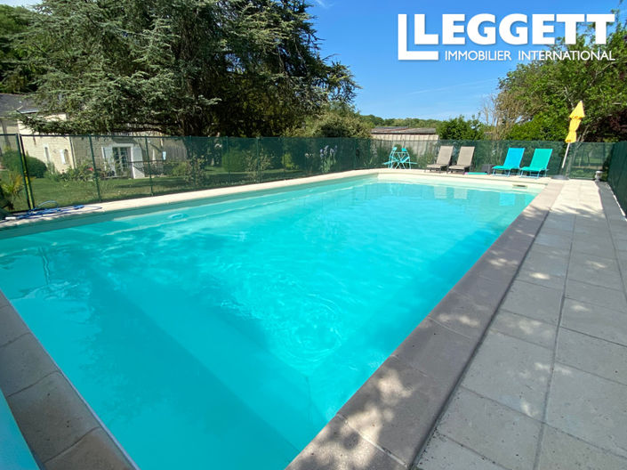 Image No.4-6 Bed House for sale