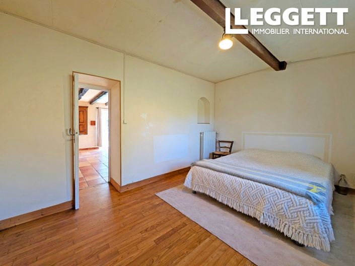 Image No.7-3 Bed House for sale