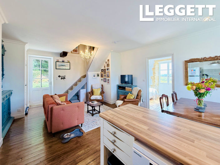 Image No.6-6 Bed House for sale