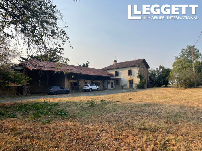 Image No.2-4 Bed House for sale